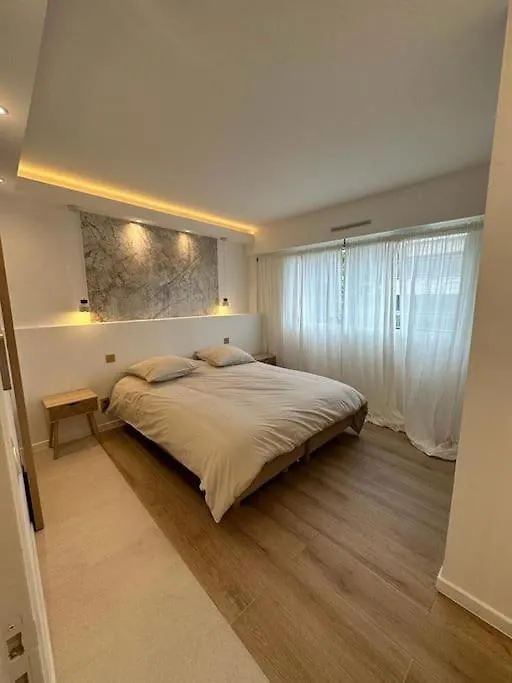 아파트 Appartement 4 Pieces De Luxe A Juan-Les-Pins 앙티브