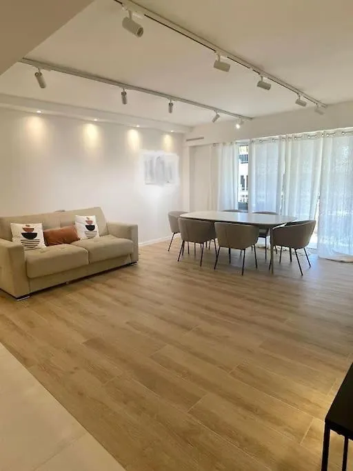 아파트 Appartement 4 Pieces De Luxe A Juan-Les-Pins 앙티브